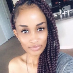 Meet your Posher, Tara